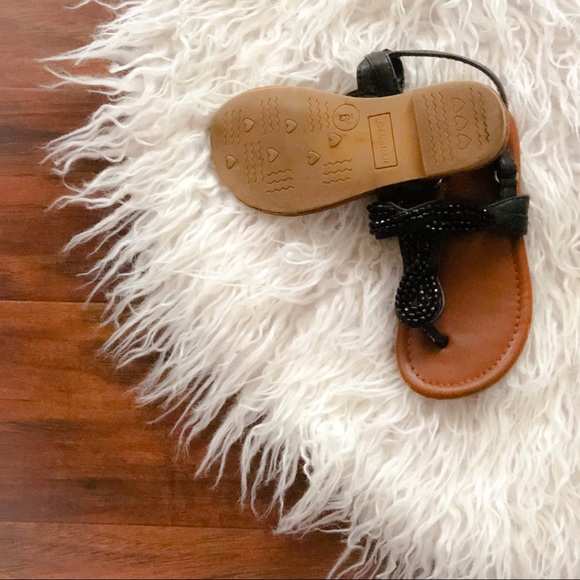 Super Cute Black Sandal Size 9 - Picture 3 of 3